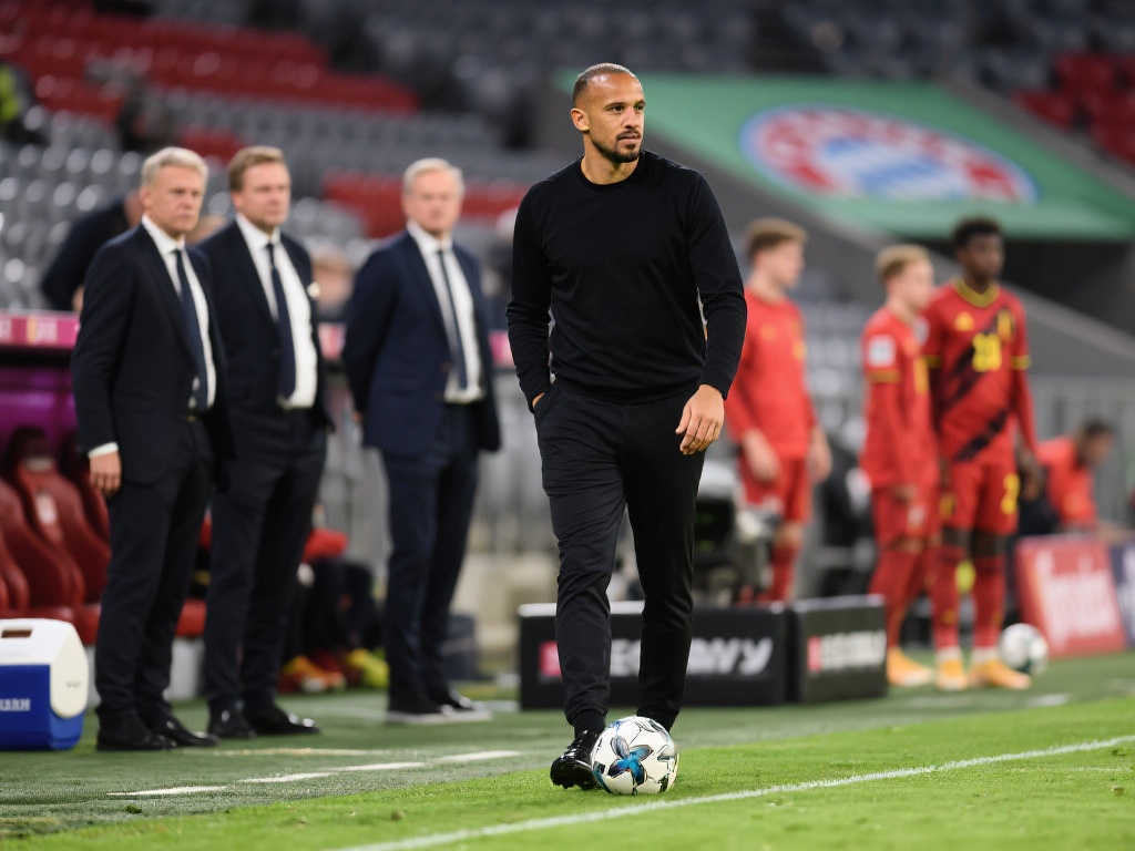 也是对球队 也是对球队